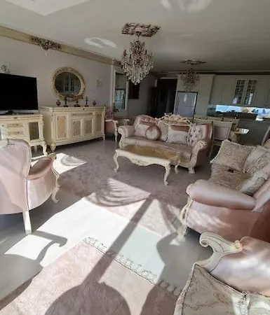 Deniz Manzarali Jakuzili Kral Dairesi Apartamento Antália