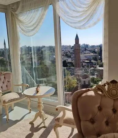아파트 Deniz Manzarali Jakuzili Kral Dairesi